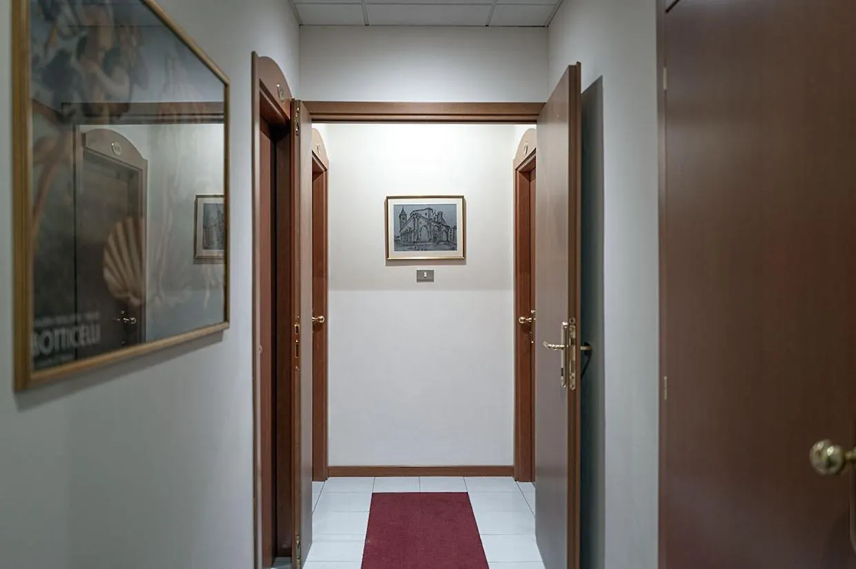 Hotel Venezia Rimini 3*,  Italia
